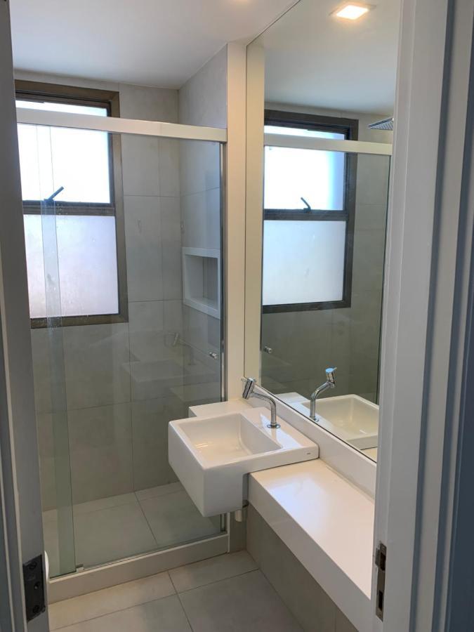 Flat Com 65 Metros; Sala; Duas Suites; Cozinha Recem-Reformado リオデジャネイロ エクステリア 写真